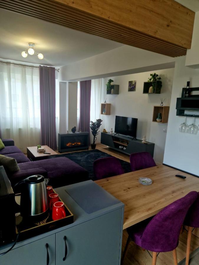 Apartamento Casa Mov Braşov Exterior foto